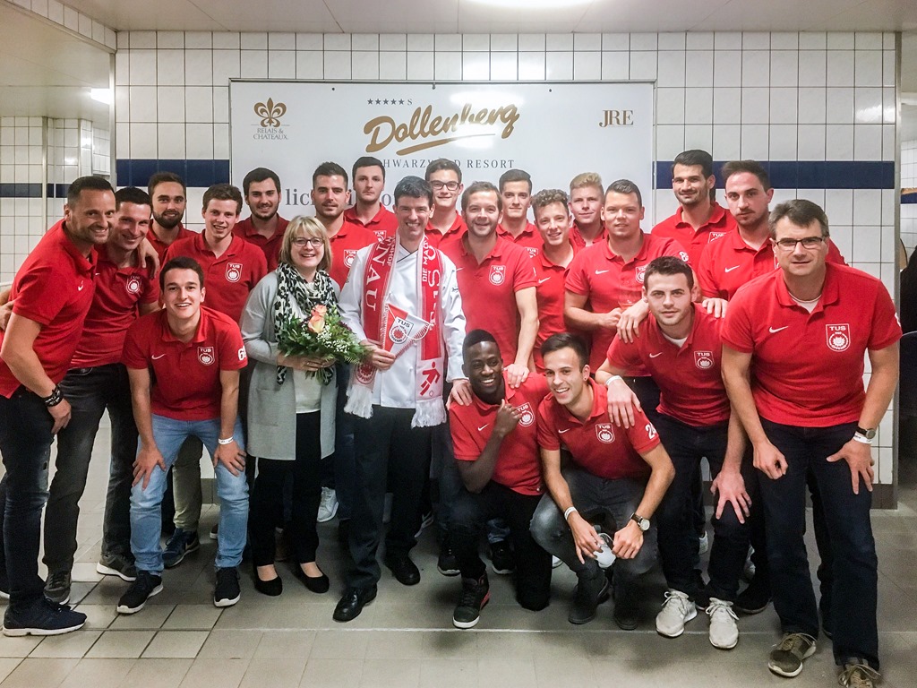 1. Mannschaft bei Küchenparty auf dem Dollenberg | TuS Oppenau – Fußball