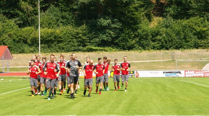 VfB Stuttgart U21 trainiert in Oppenau