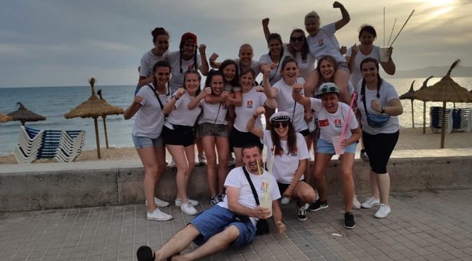 Damenmannschaft zum Saisonabschluss auf Mallorca