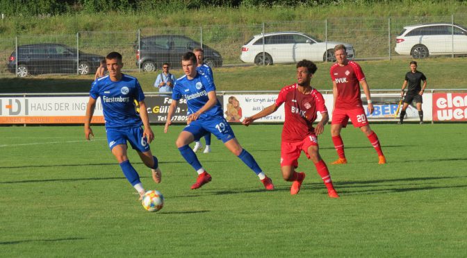 DOPPELTEST DER WÜRZBURGER KICKERS