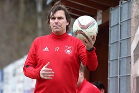 Fu&szlig;ball, TuS Oppenau II - SV Bad Peterstal, Trainer Oppenau Frank Zimmermann 