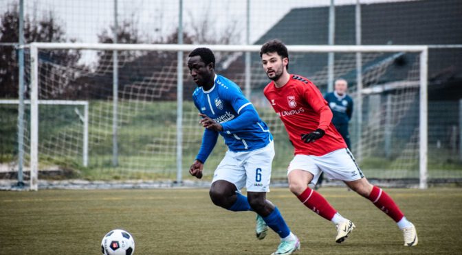 Bilder vom Ausw&auml;rtsspiel in Niederschopfheim