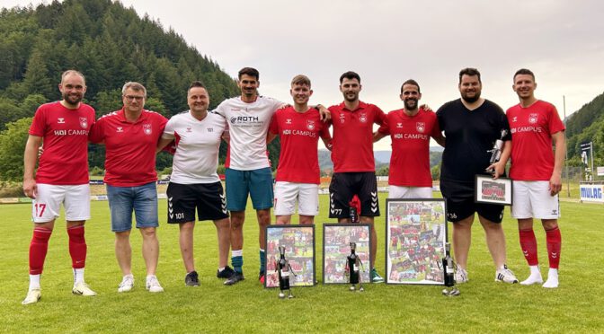 Verabschiedungen nach dem letzten Heimspiel