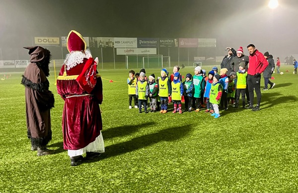 Nikolaus 2025 Nikolaus und Knecht Ruprecht erz&auml;hlen