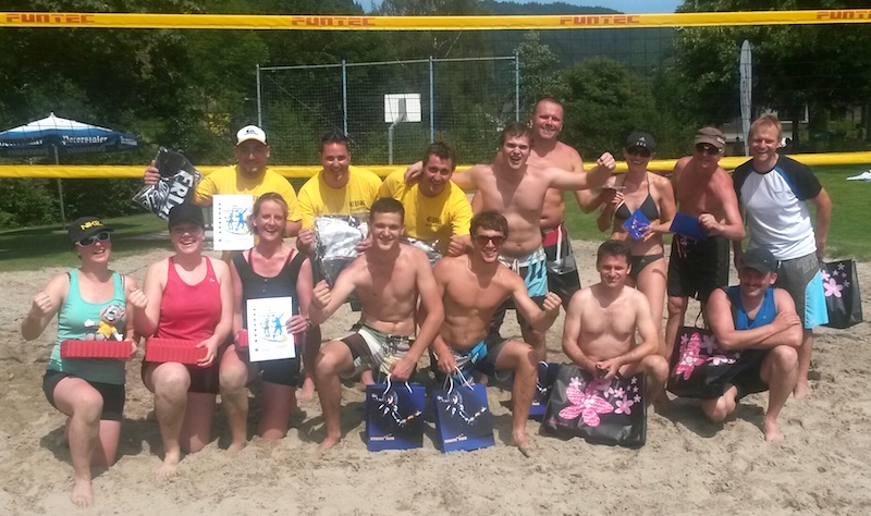 Beachvolleyball-Gruppe-1